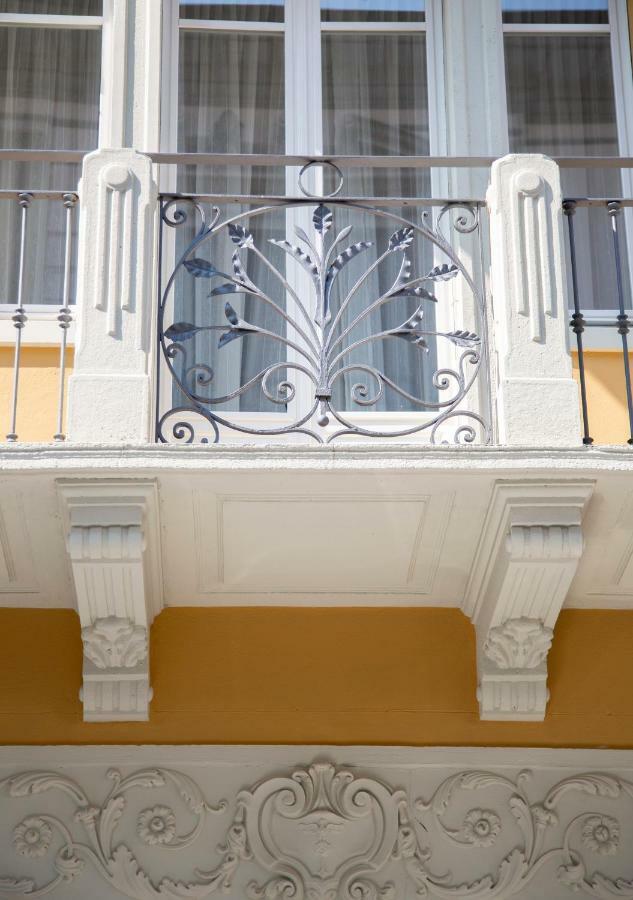 Aqualago Casa Vacanze - Apartament B Verbania Exteriör bild