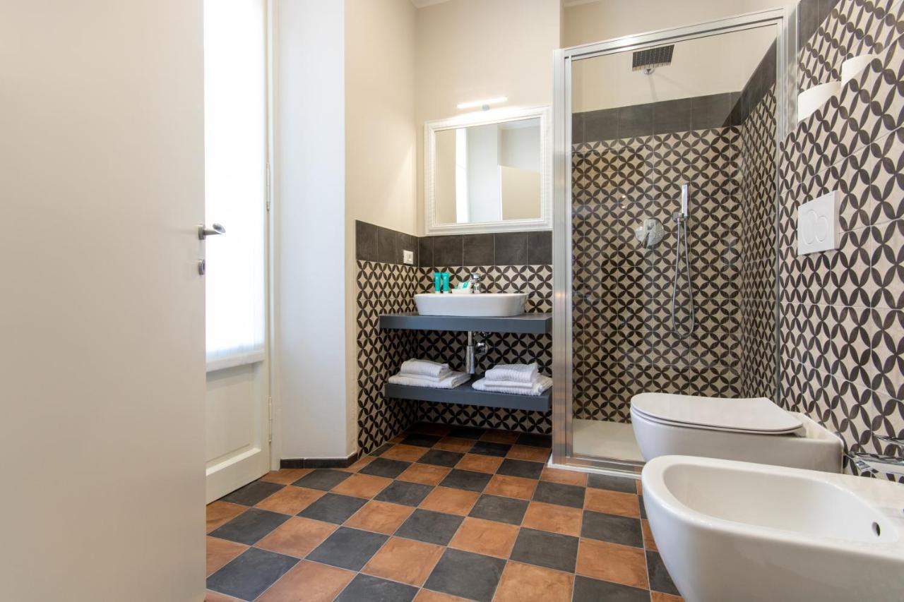 Aqualago Casa Vacanze - Apartament B Verbania Exteriör bild
