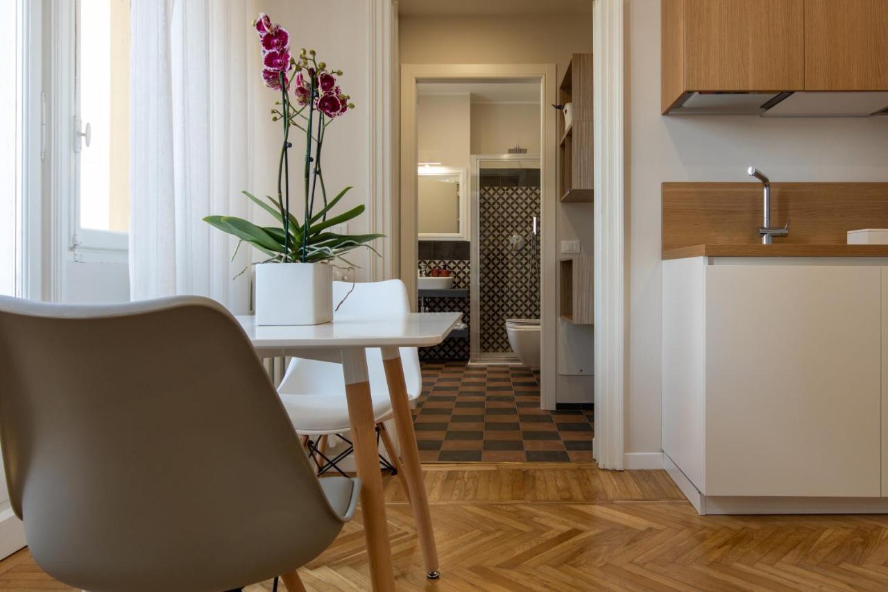 Aqualago Casa Vacanze - Apartament B Verbania Exteriör bild