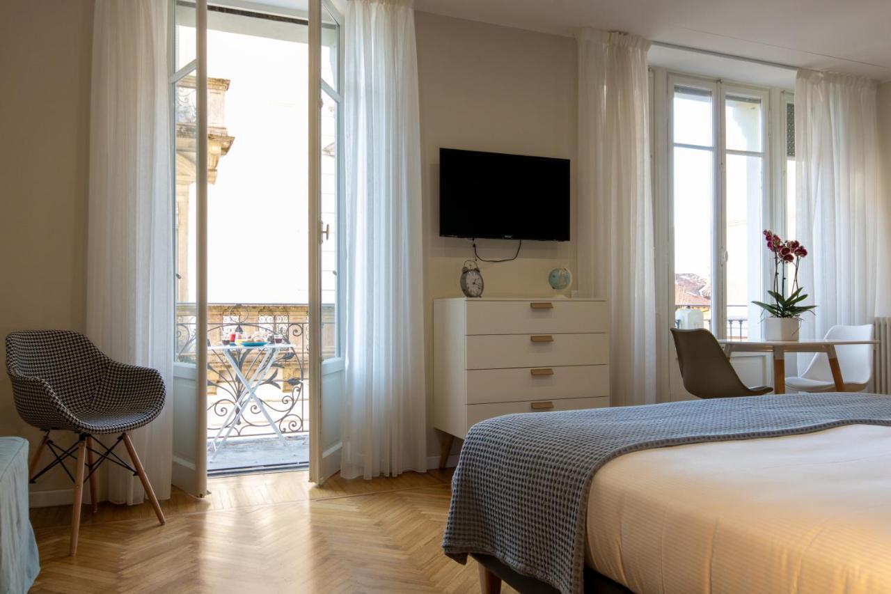 Aqualago Casa Vacanze - Apartament B Verbania Exteriör bild
